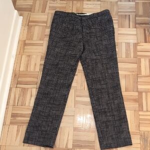 Marc Jacobs 100% Wool, And 100% silk Lining Pants Size 4